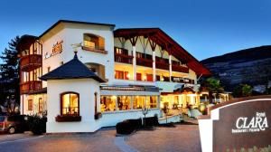 Hotel Clara