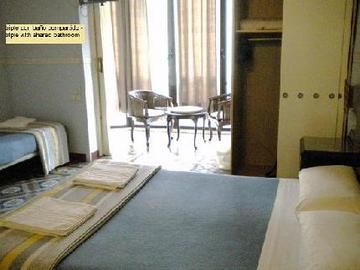 Hostal Central