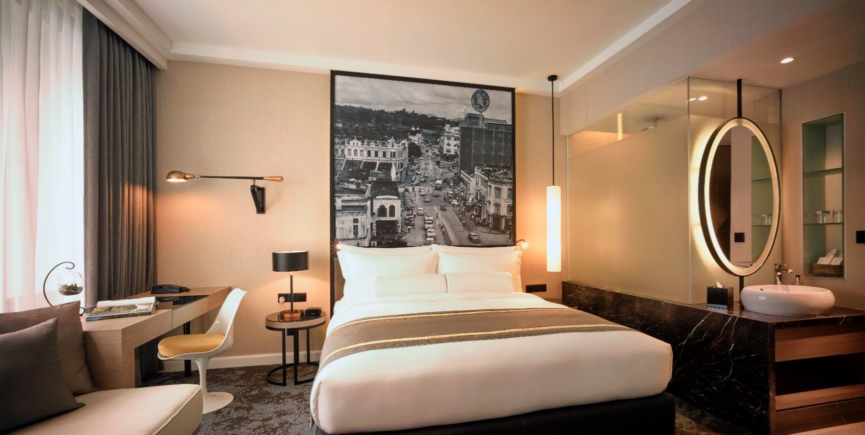 Hotel Stripes Kuala Lumpur, Autograph Collection