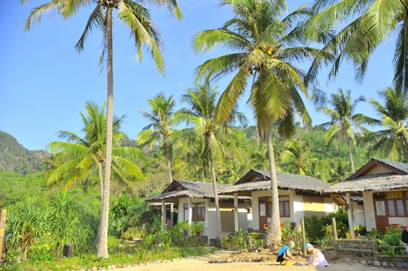 Koh Mook Charlie Beach Resort