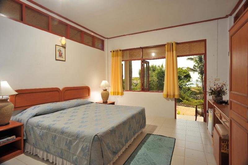 Koh Mook Charlie Beach Resort