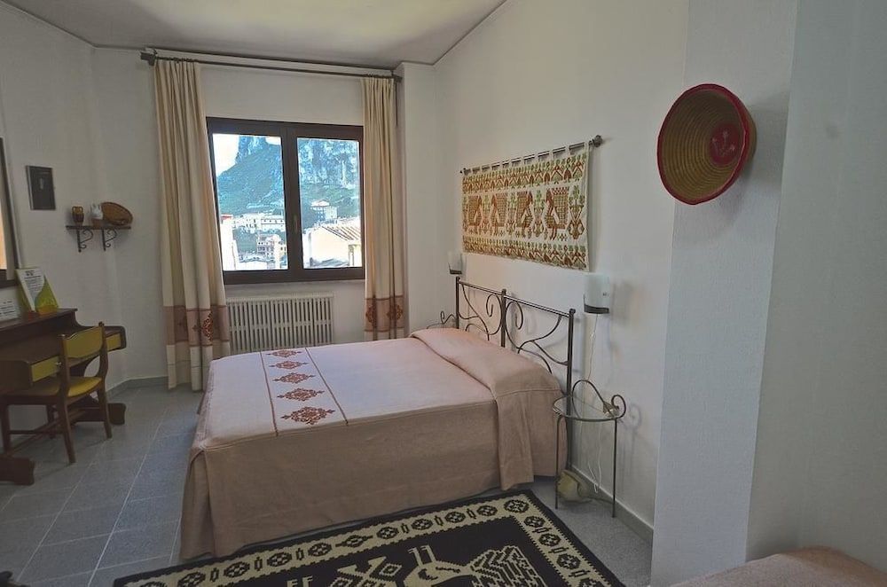 Hotel Su Marmuri