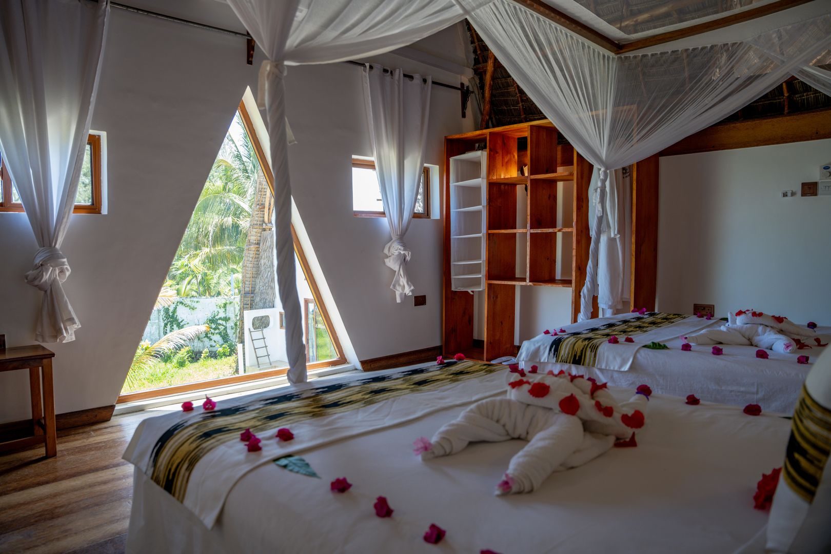 La Perla Beach Resort