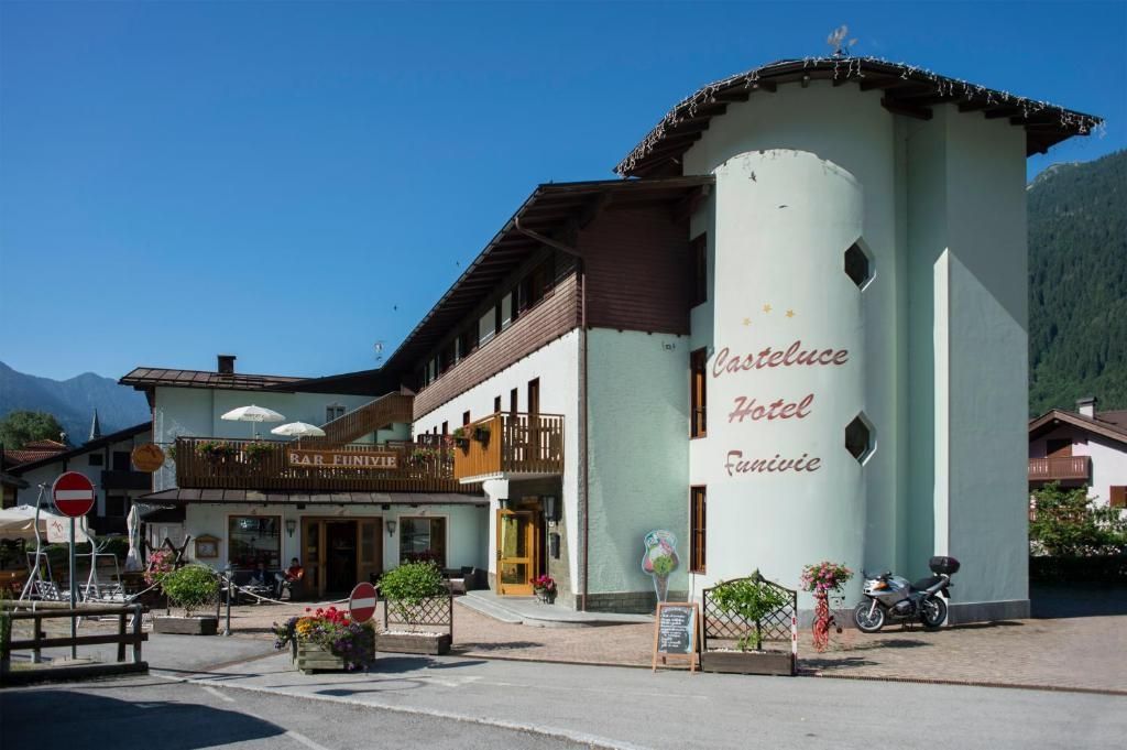 Hotel Casteluce