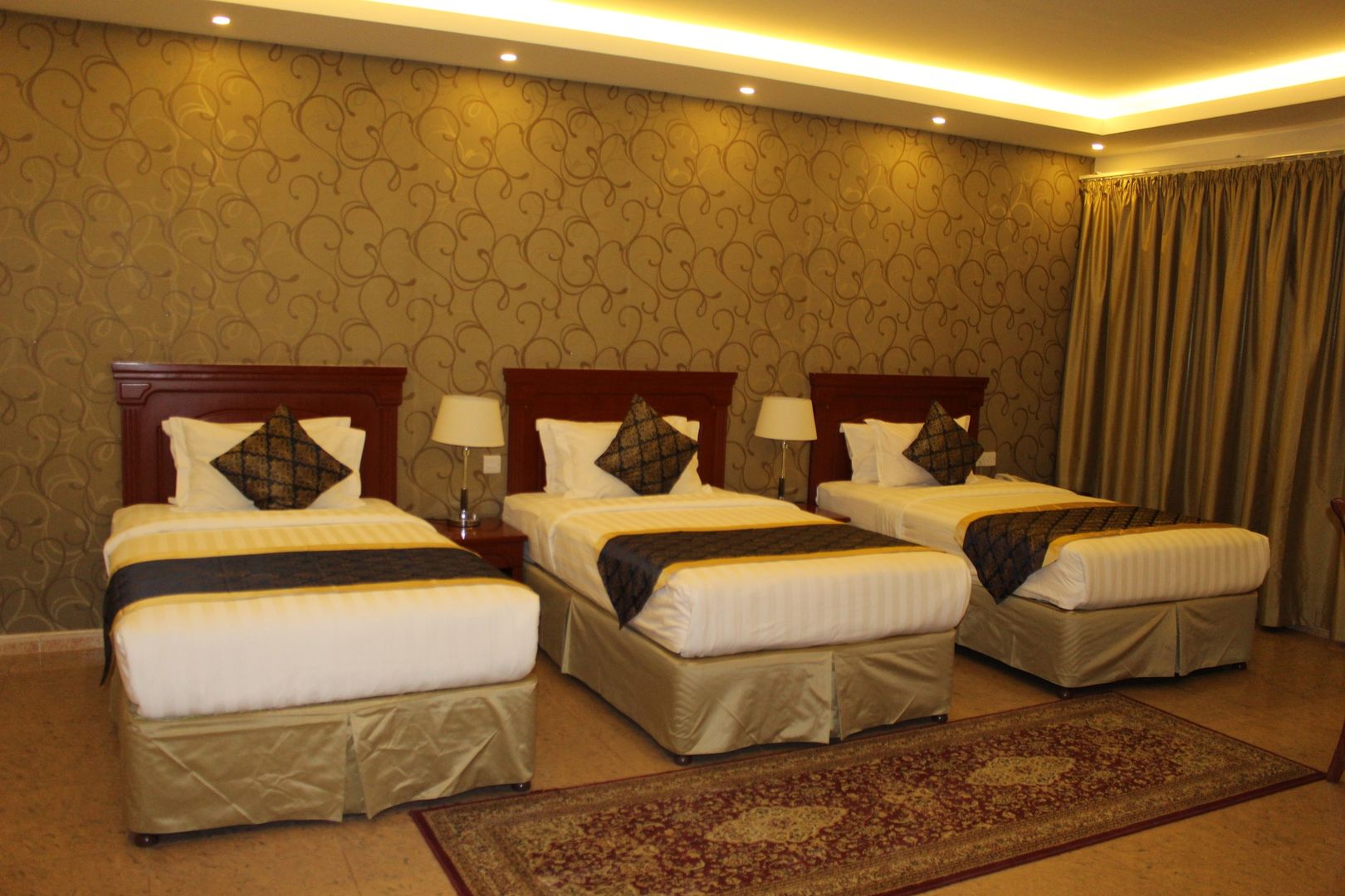 Al Diyar Hotel