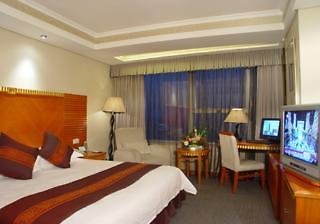 Holiday Inn Yiwu Center By IHG
