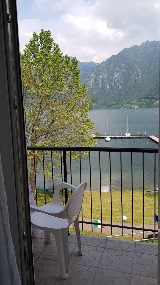 Albergo Al Lago