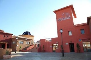 Santara Resort & Spa