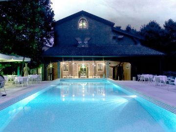 Jacaranda Resort