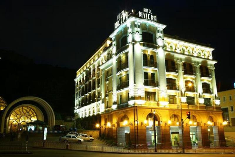 Riviera House