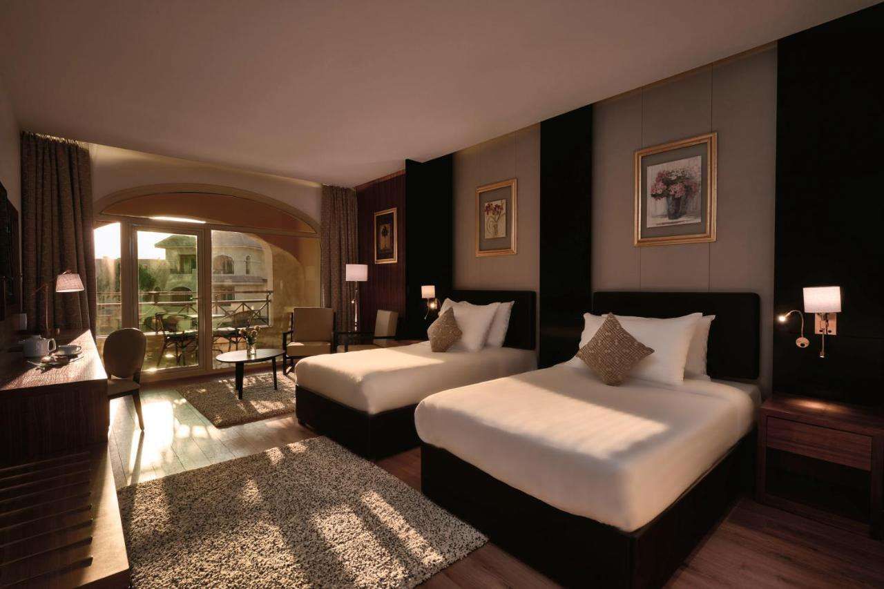 Mövenpick Cairo Media City