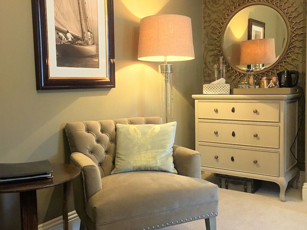All Seasons Guesthouse
