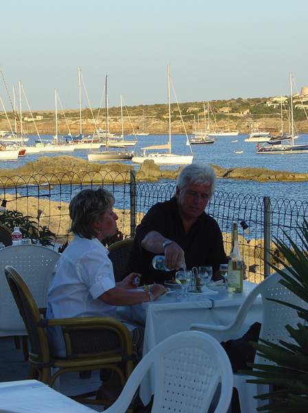 Roca Bella Hotel