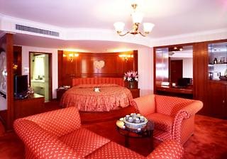 Golden Shine International Hotel