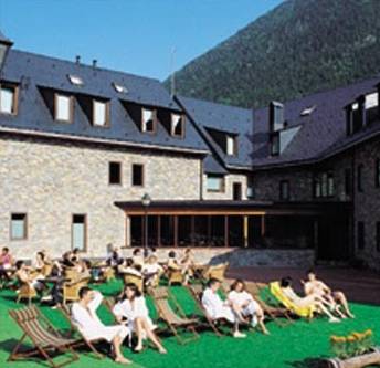 Hotel Vilagaros Apartamentos