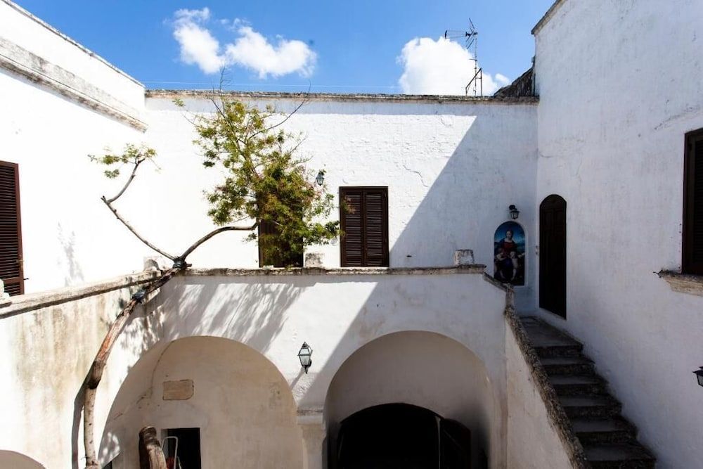 La Corte Dei Mille Bed & Breakfast