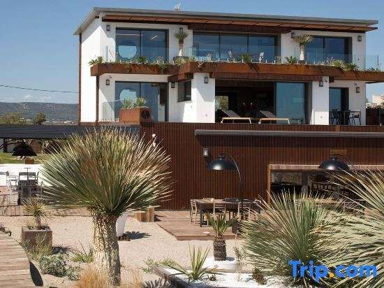 La Villa Miramar