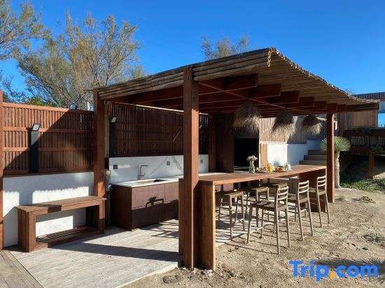 La Villa Miramar