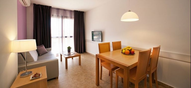 Leo Punta Umbria - Adults Only