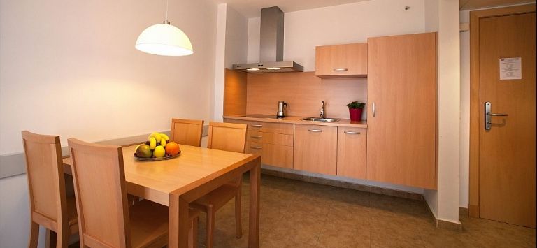 Leo Punta Umbria - Adults Only