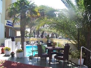 Litoraneo Suite Hotel