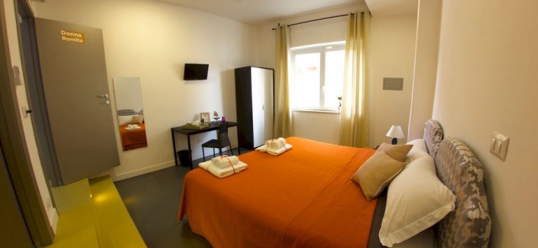 Sirena Partenope B&B
