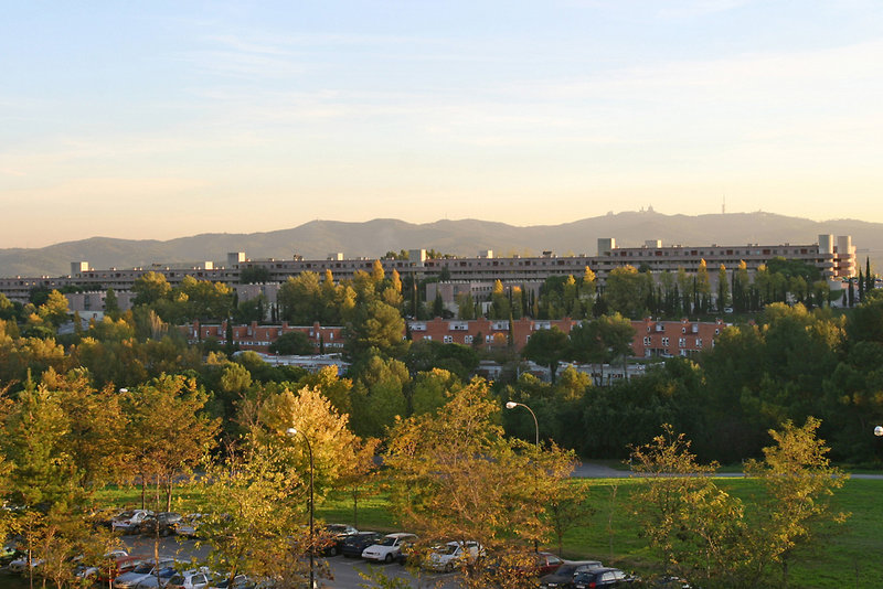 Vila Universitaria UAB Campus