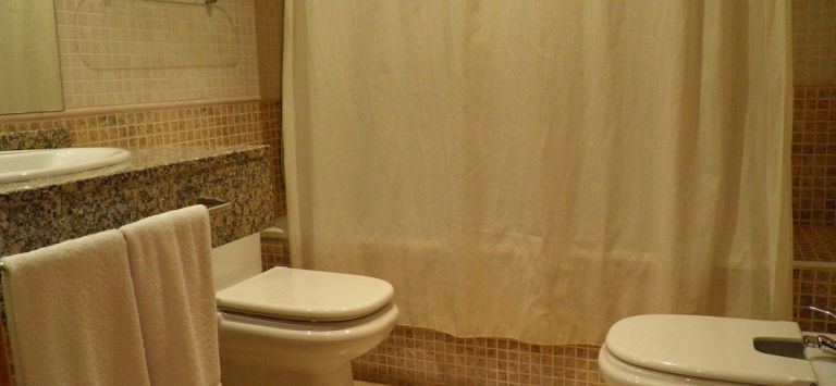 Apartaments Sant Jordi Comtal 33
