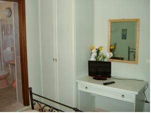 B&B Maran