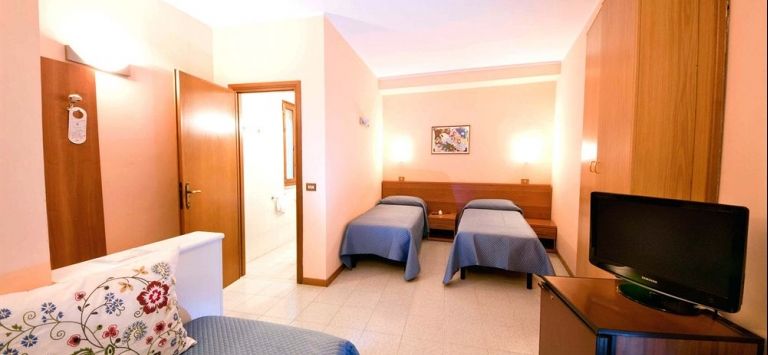 Hotel Viterbo Inn