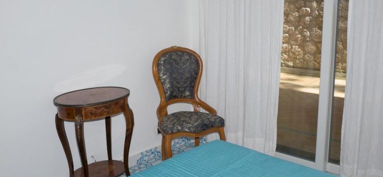 Capri Apartments