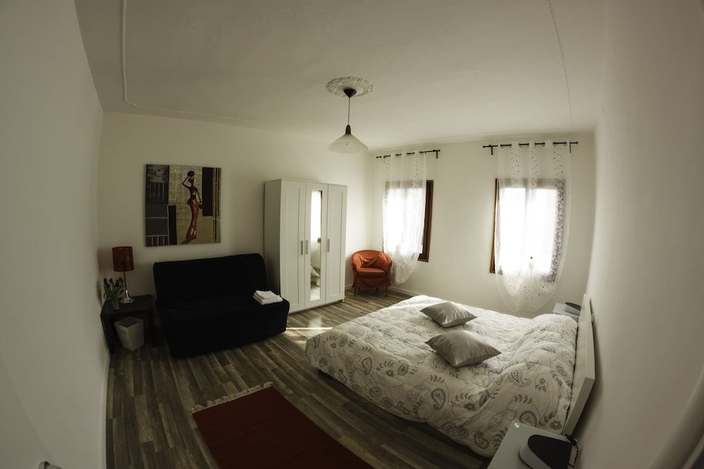 Chiocciola Venice B&B
