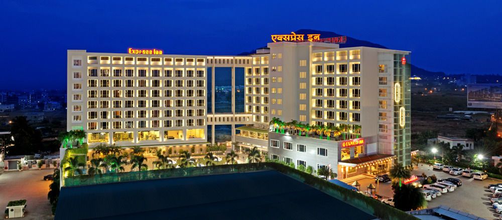 Hotel Express Inn
