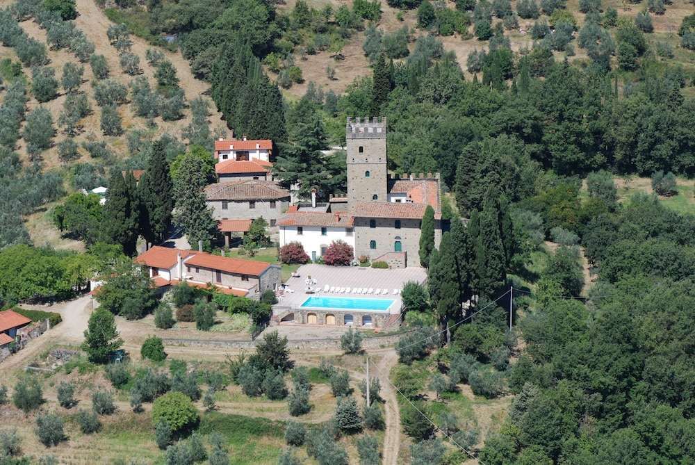 Castello Di Pratelli