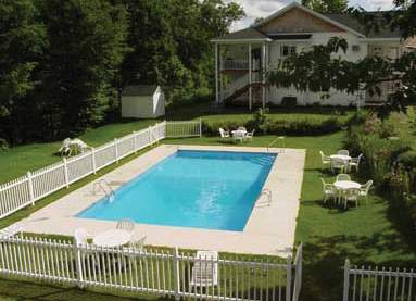 The Stowe Inn
