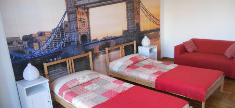 B&B International
