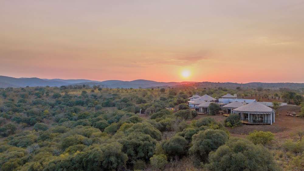 Jumeirah Thanda Safari