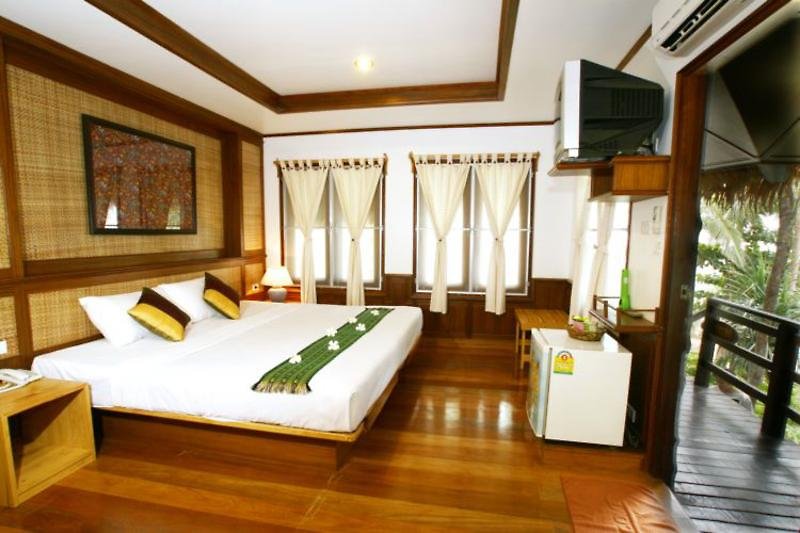 Moonlight Exotic Bay Resort