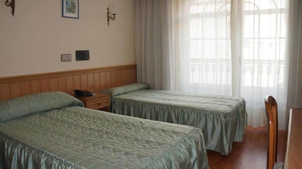 Hotel Restaurante Larry