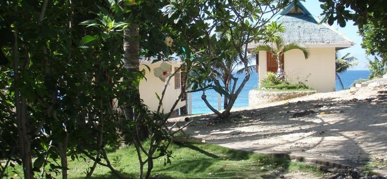 Tepanee Beach Resort