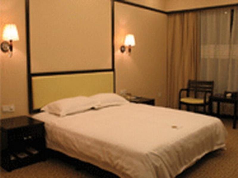 Dong Jiang Golf Resort