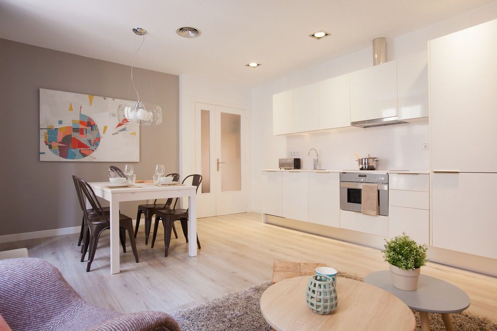 Click&Flat Seneca Suites