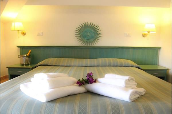 Hotel Mezzaluna