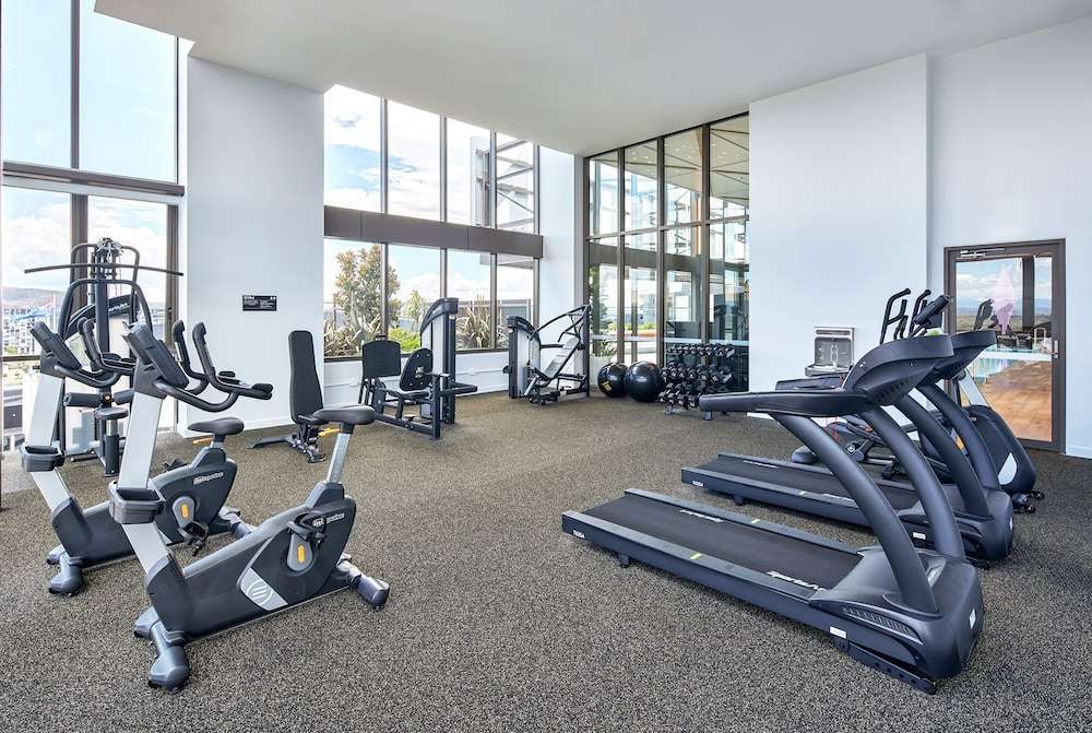 Meriton Suites Canberra