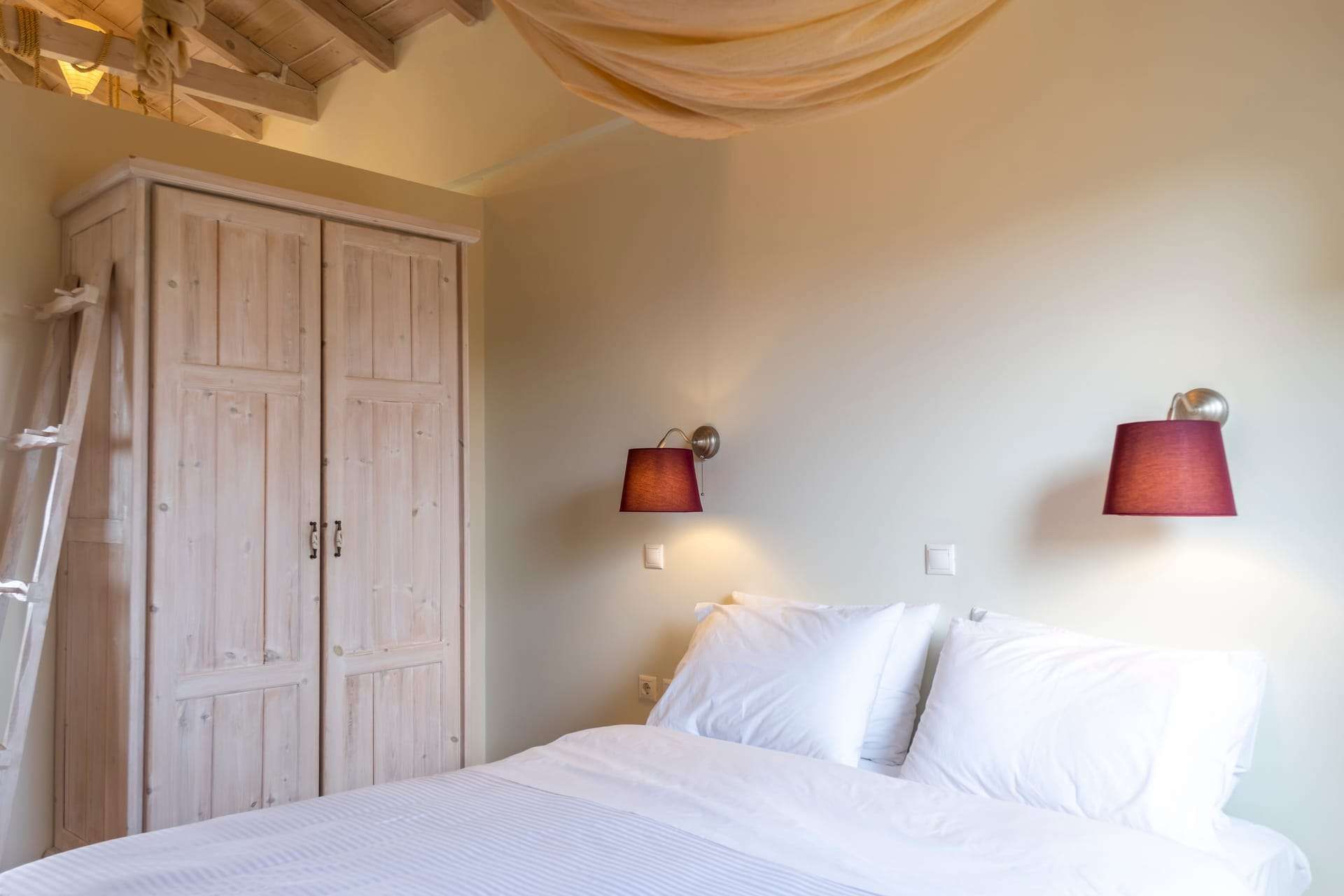 Chamaloni Cottages