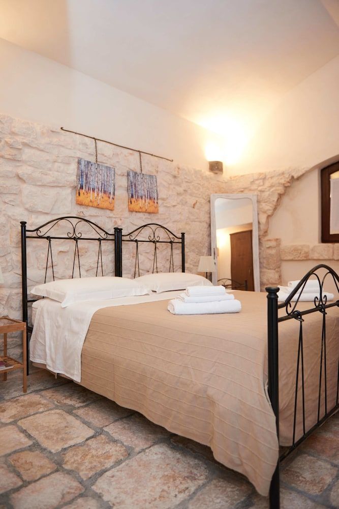 Trullo Cinque Punte