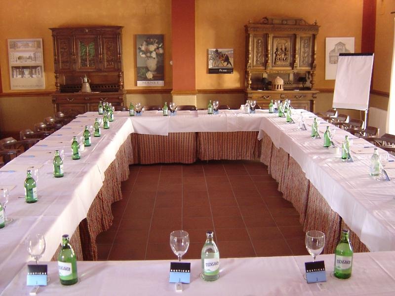 El Cortijo De Los Mimbrales