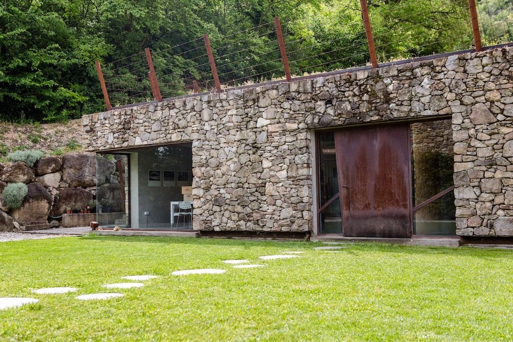 Maeli WInery House