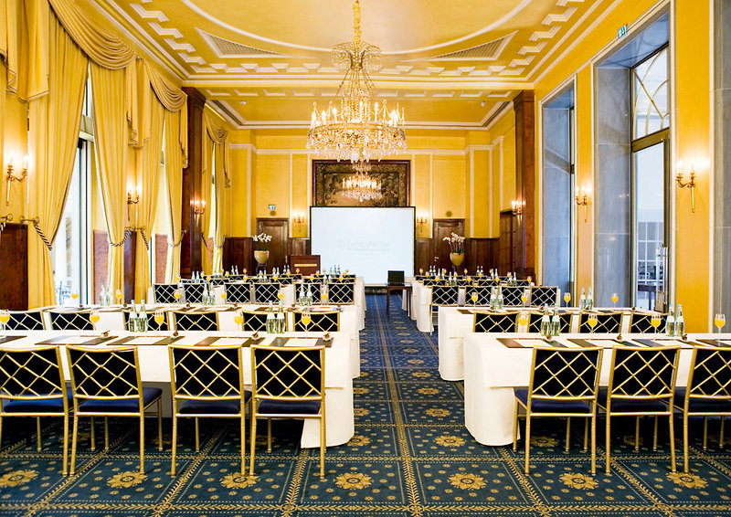 Excelsior Hotel Ernst