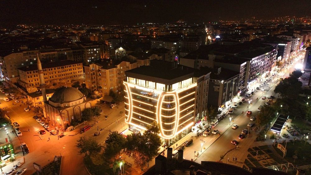The Conforium Hotel Van